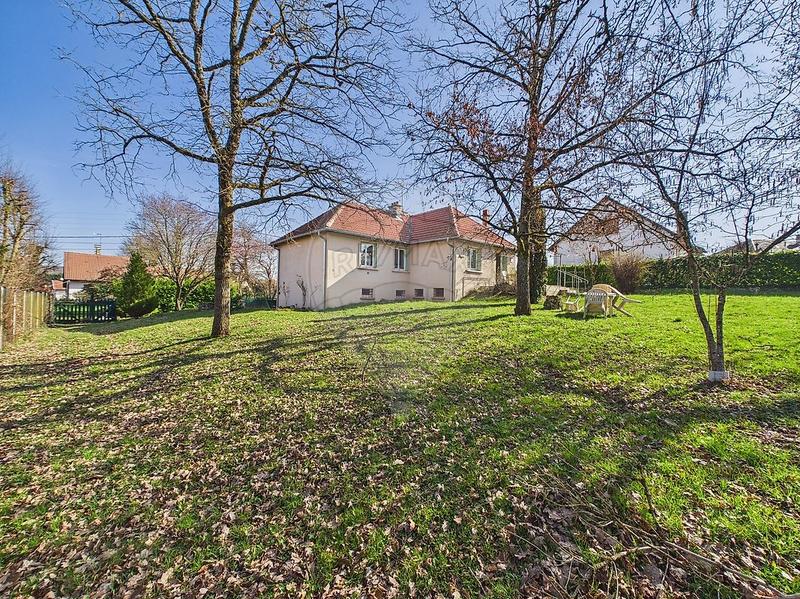 Maison - 95 m² - 7 pièces