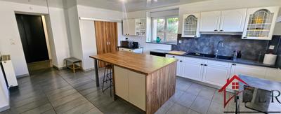 Maison - 130 m² - 4 pièces