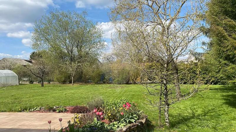 Maison - 220 m² - 7 pièces