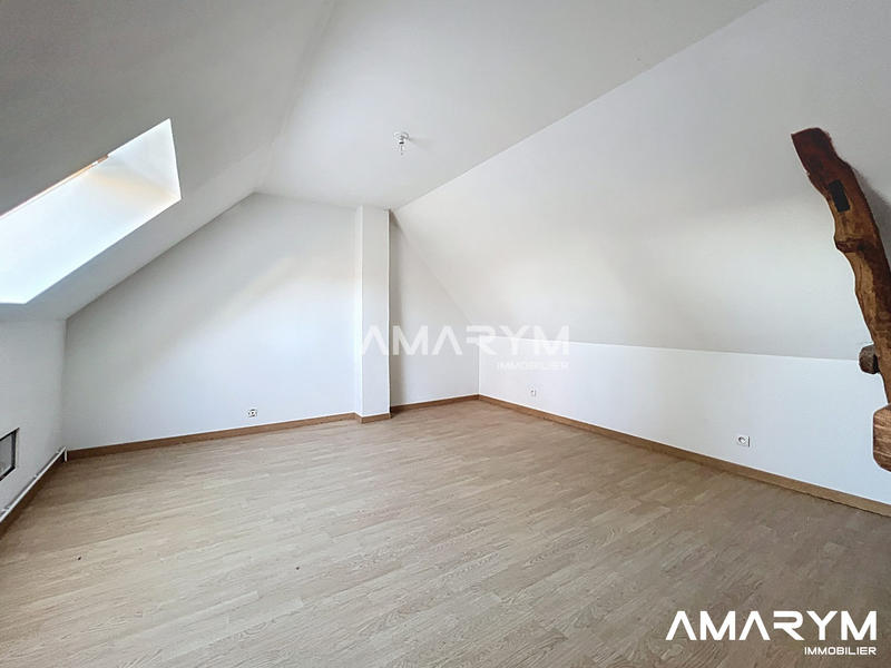 Maison - 99 m² - 4 pièces