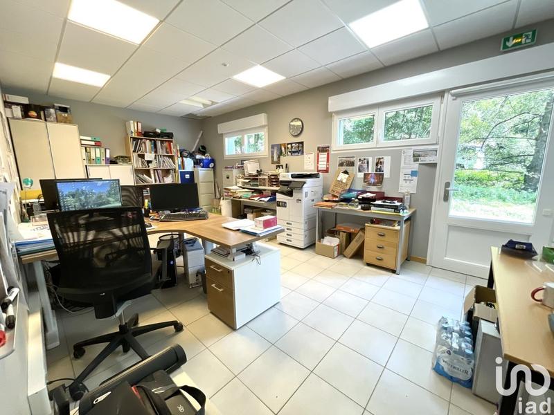 Local commercial - 254 m²