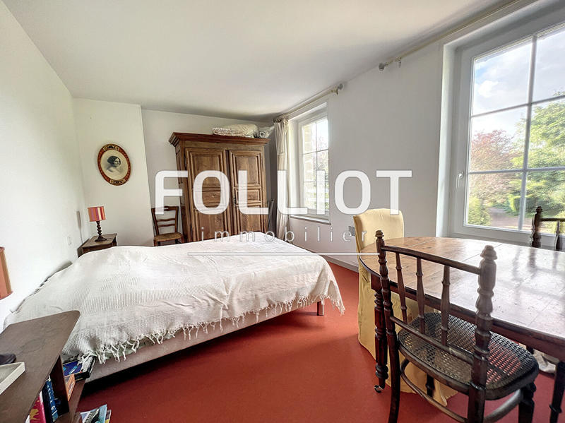 Maison - 150 m² - 8 pièces