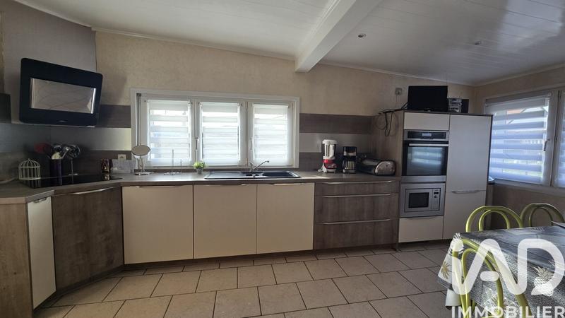 Maison - 110 m² - 4 pièces