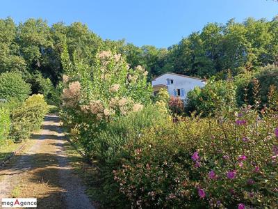 Maison - 107 m² - 6 pièces