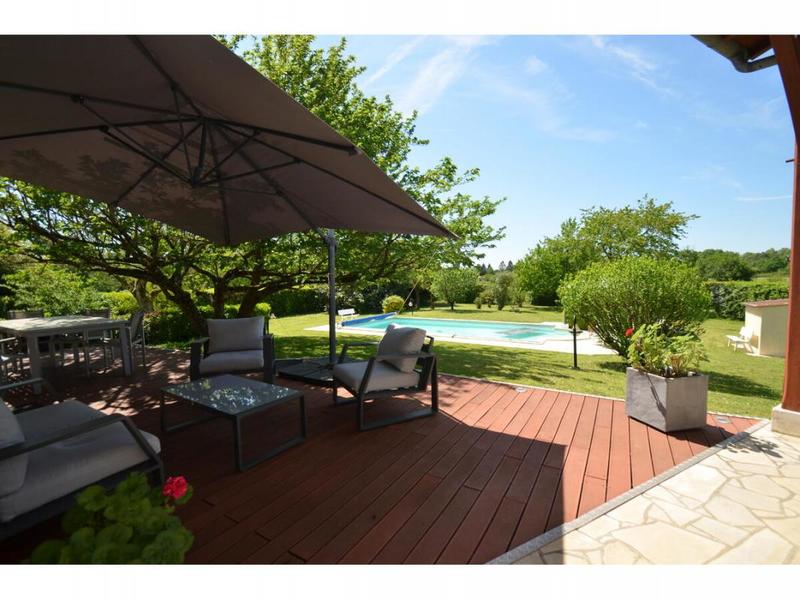 Demeure - 170 m² - 7 pièces