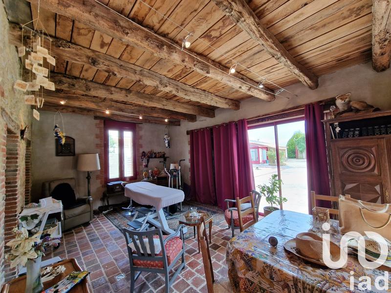 Maison - 360 m² - 10 pièces