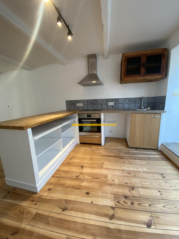 Maison de village - 90 m² - 3 pièces