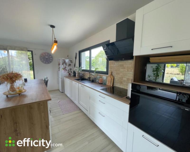 Maison - 105 m² - 6 pièces