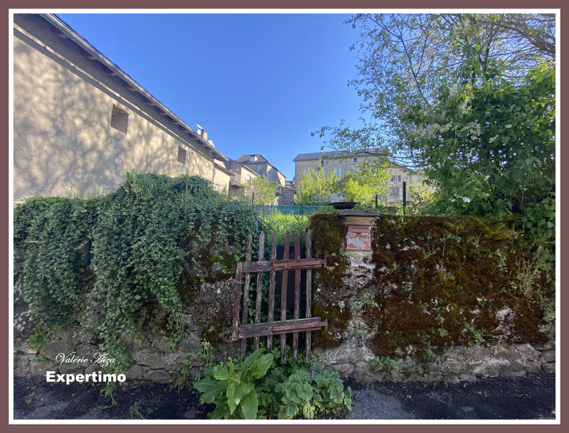 Maison de village - 104 m² - 4 pièces