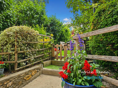 Maison bourgeoise - 237 m² - 9 pièces