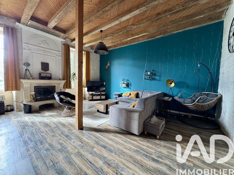 Maison - 238 m² - 6 pièces