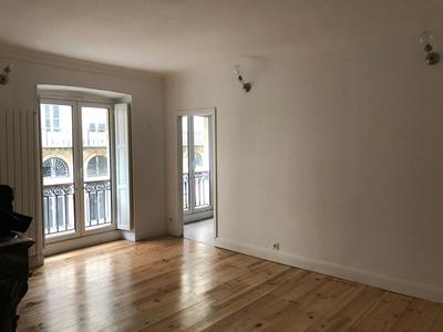 Appartement - 86 m² - 4 pièces
