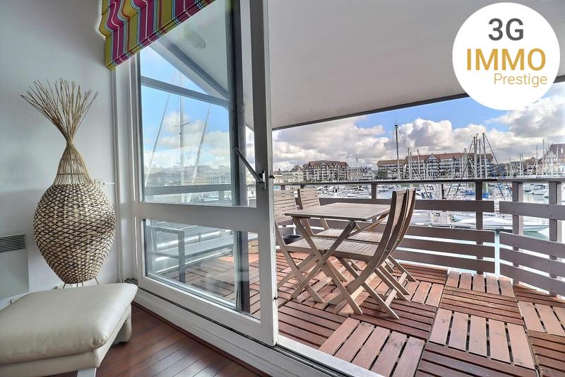 Appartement - 104 m² - 6 pièces