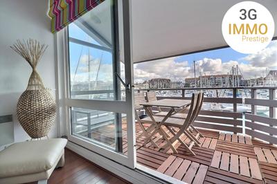 Appartement - 104 m² - 6 pièces