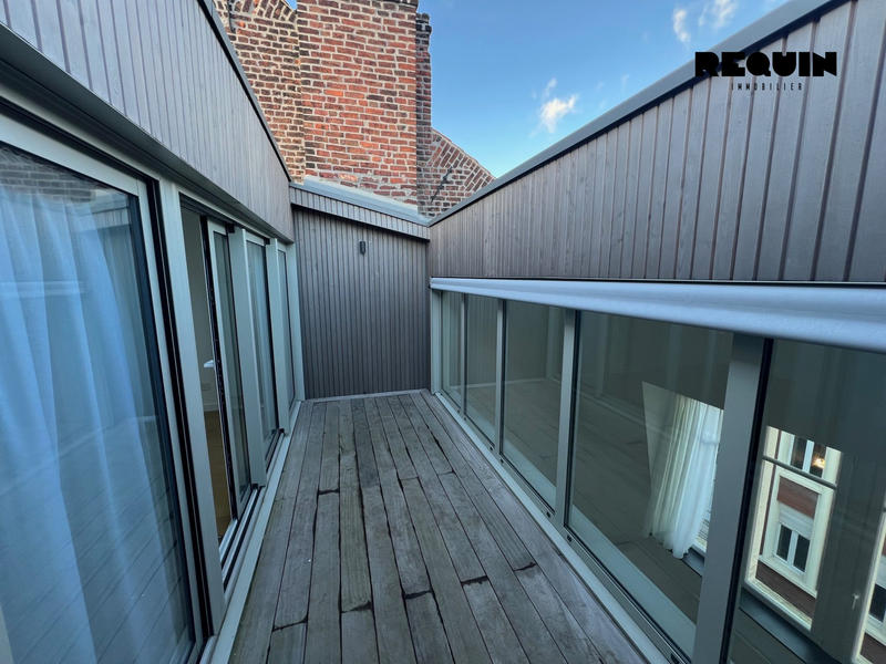 Appartement - 94 m² - 5 pièces