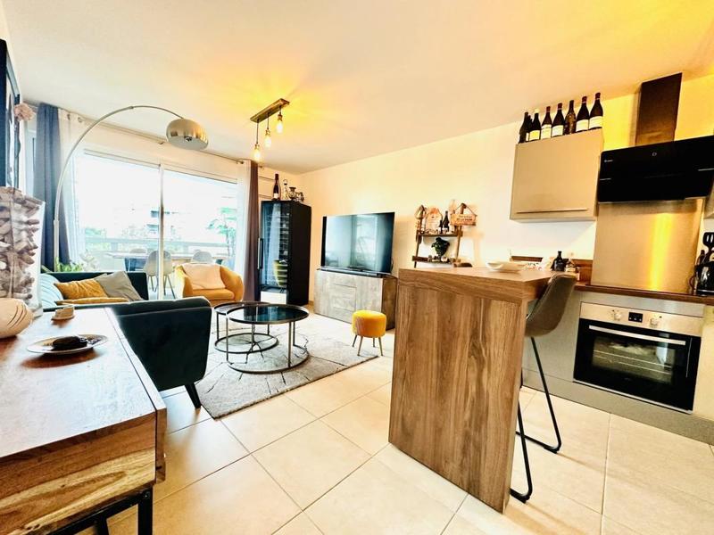 Appartement - 60 m² - 3 pièces