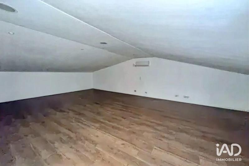 Local commercial - 200 m²