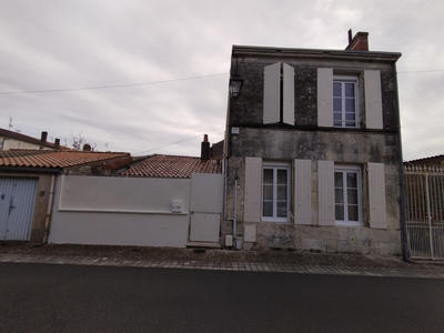 Maison - 69 m² - 4 pièces