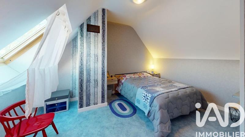 Maison - 183 m² - 11 pièces