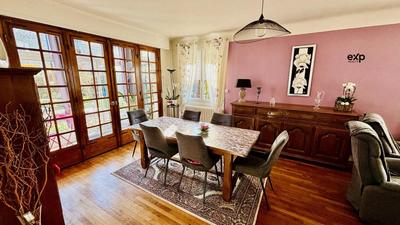 Maison de ville - 134 m² - 7 pièces