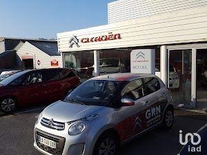 Local commercial - 702 m²