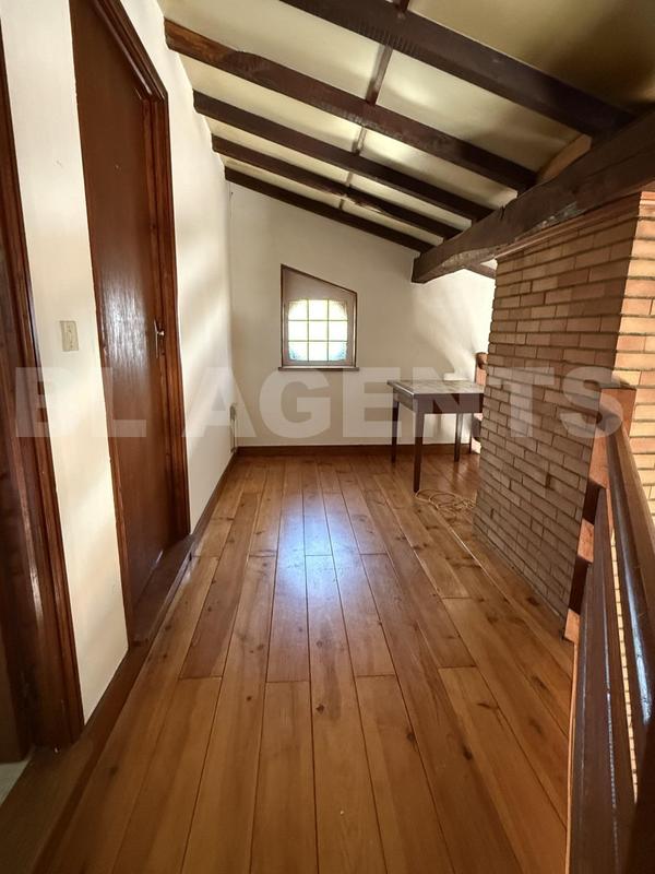 Maison traditionnelle - 132 m² - 6 pièces