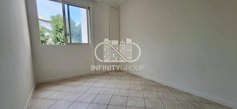 Appartement - 69 m² - 4 pièces