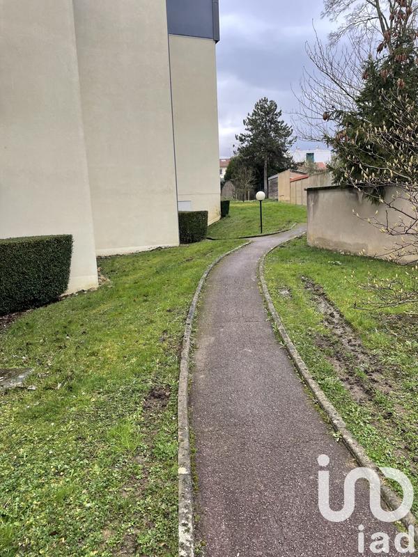 Appartement - 80 m² - 3 pièces