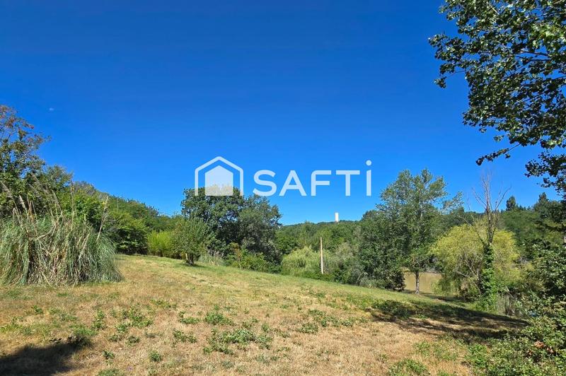 Maison - 300 m² - 6 pièces