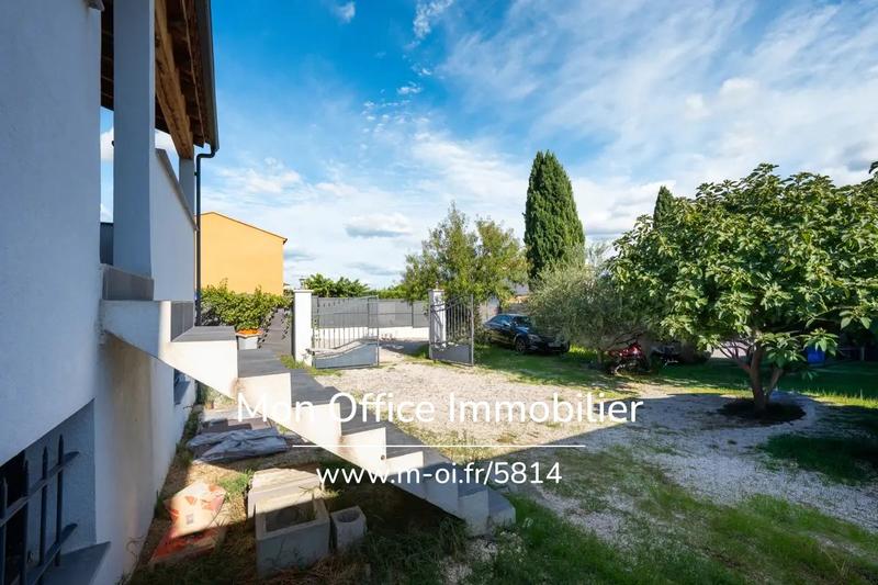 Maison - 120 m² - 2 pièces