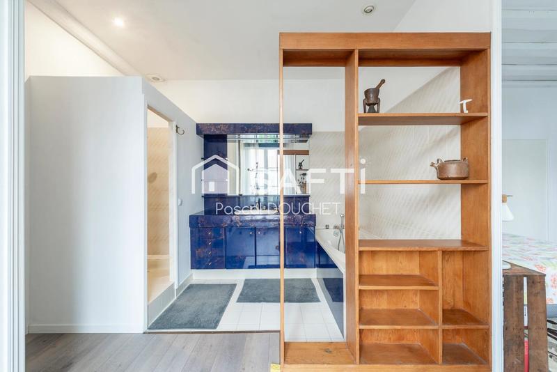 Maison - 352 m² - 9 pièces