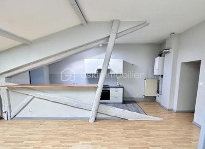 Duplex - 93 m² - 5 pièces