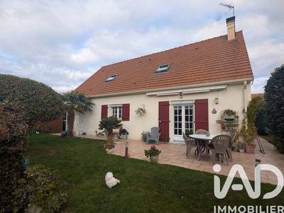 Maison - 118 m² - 6 pièces