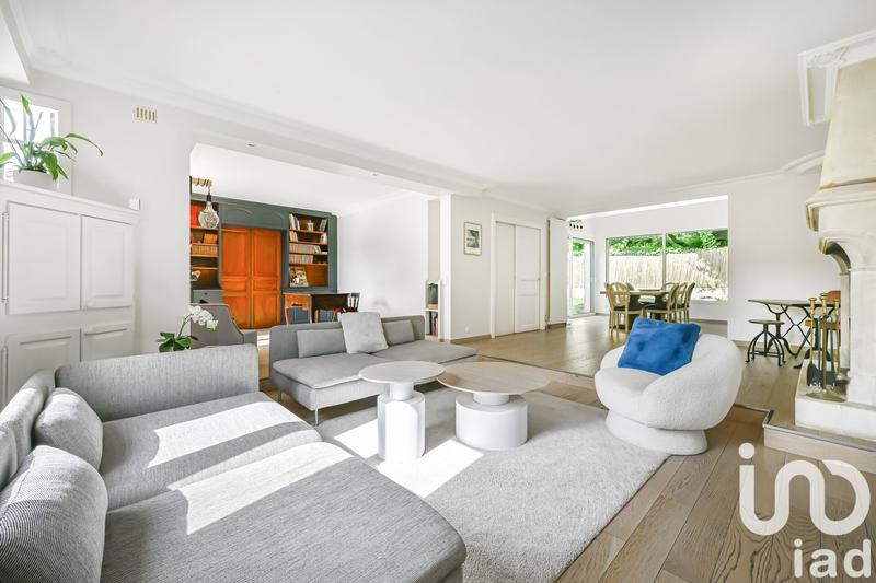 Maison - 190 m² - 8 pièces