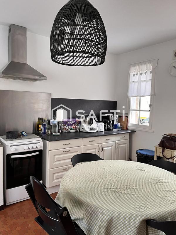 Maison - 90 m² - 4 pièces