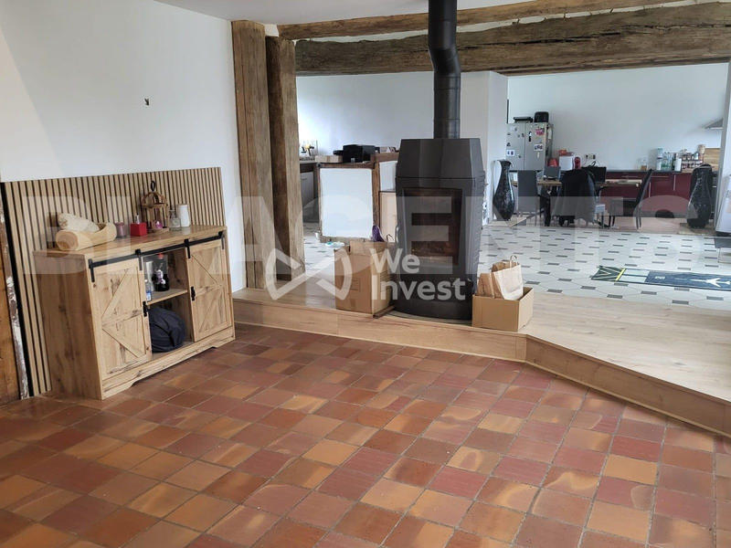 Maison - 308 m² - 14 pièces