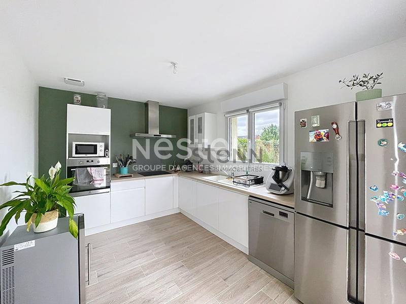 Maison - 92 m² - 4 pièces