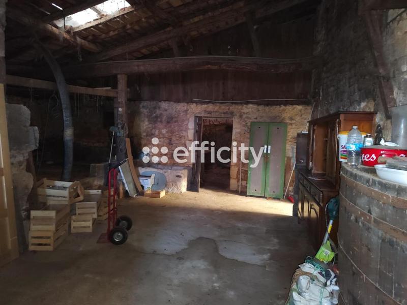 Maison - 208 m² - 6 pièces