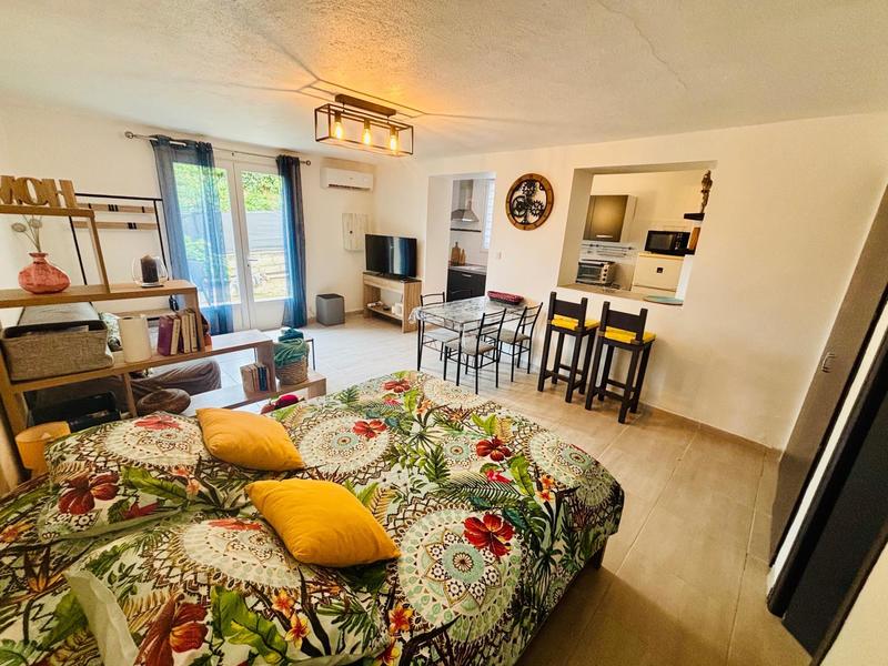 Villa - 220 m² - 9 pièces