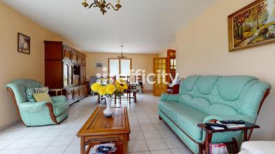 Maison - 110 m² - 5 pièces