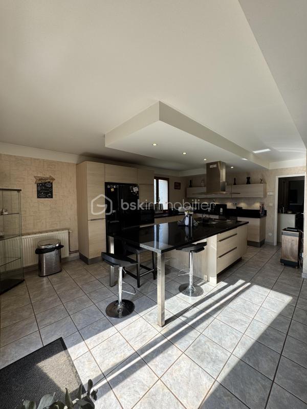 Maison de village - 168 m² - 8 pièces