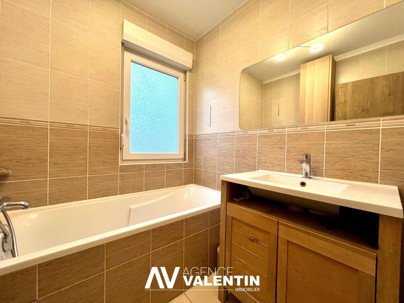 Maison - 83 m² - 4 pièces