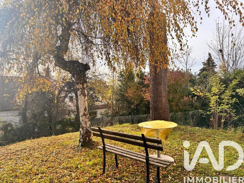 Maison - 98 m² - 5 pièces