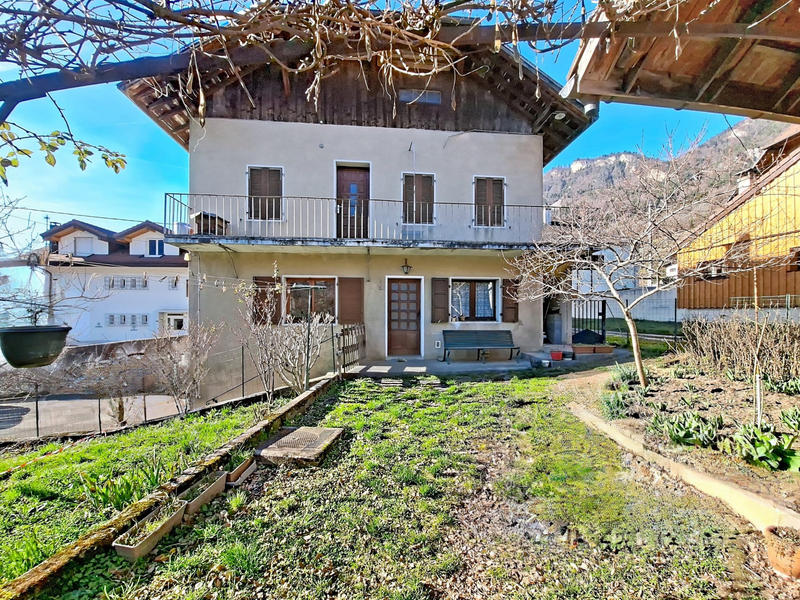 Maison ancienne - 155 m² - 6 pièces