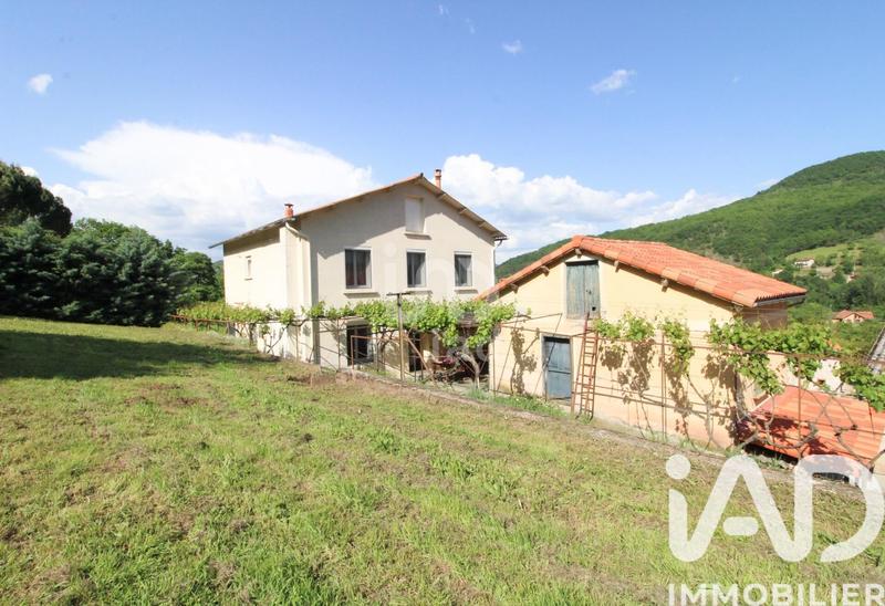 Maison - 160 m² - 7 pièces