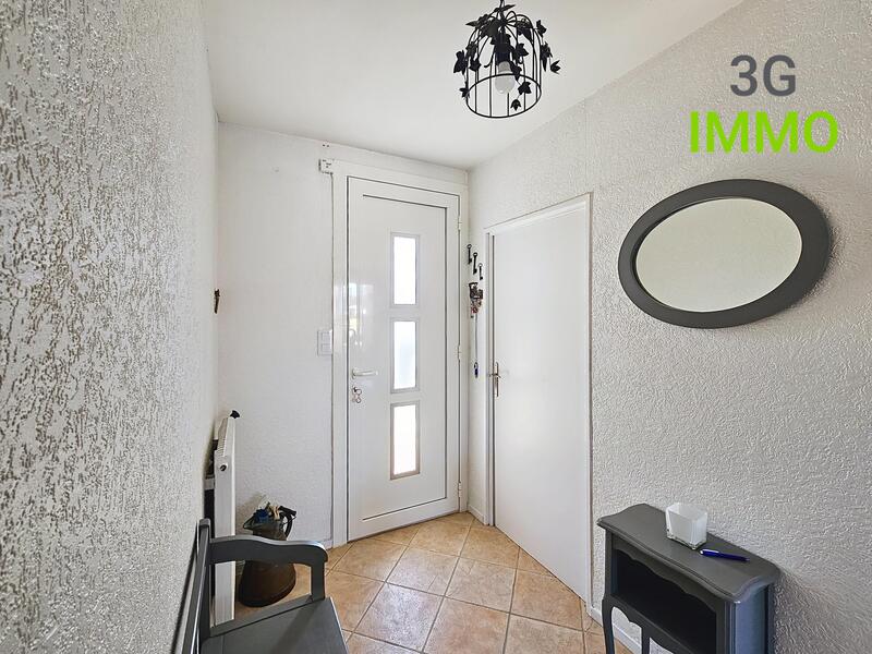 Maison jumelée - 75 m² - 4 pièces