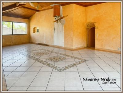 Maison - 148 m² - 5 pièces