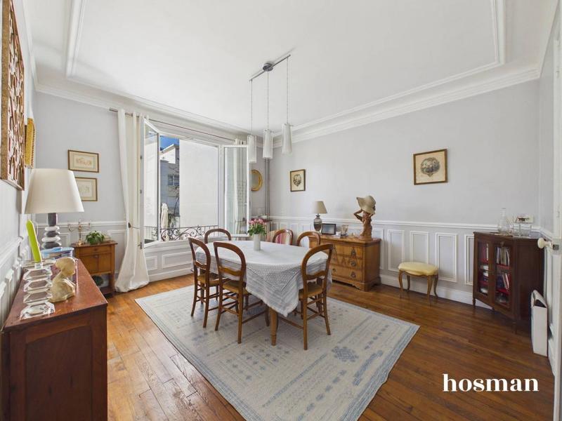 Maison - 180 m² - 7 pièces