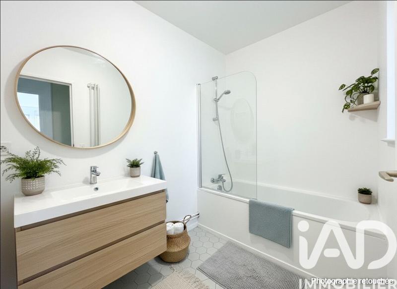 Appartement - 80 m² - 3 pièces