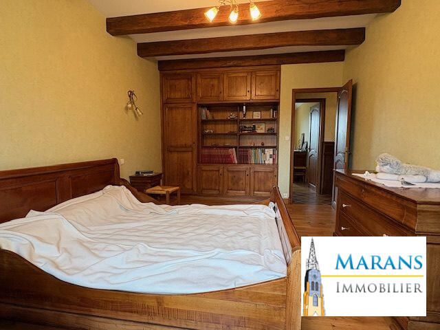 Maison ancienne - 217 m² - 6 pièces